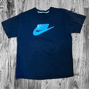Vintage Nike tee